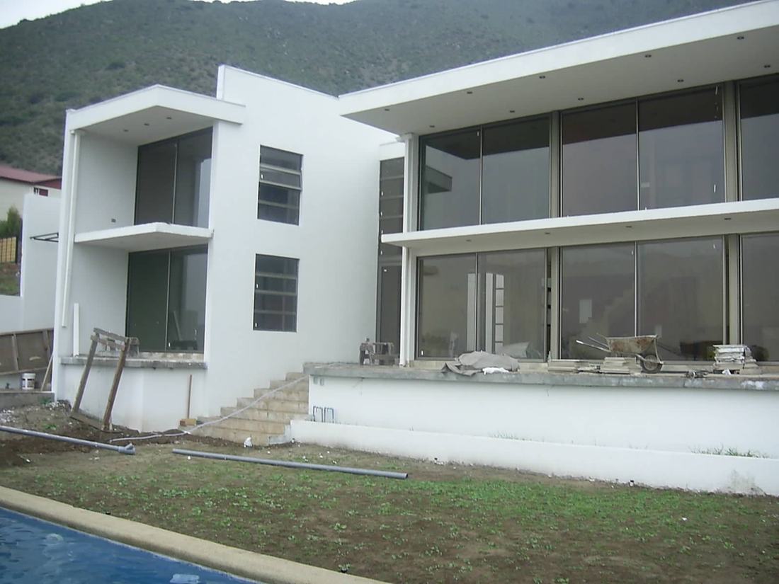Los Tiberiales 943, Lomas de lo Aguirre